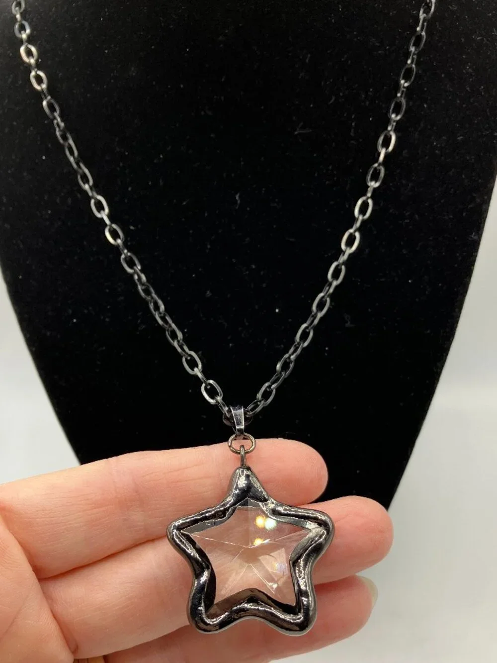 Star Glass Pendant Black Stainless Steel 27-inch adjustable Paperclip Chain NEW